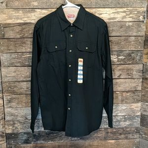Men's Black Wrangler shirt